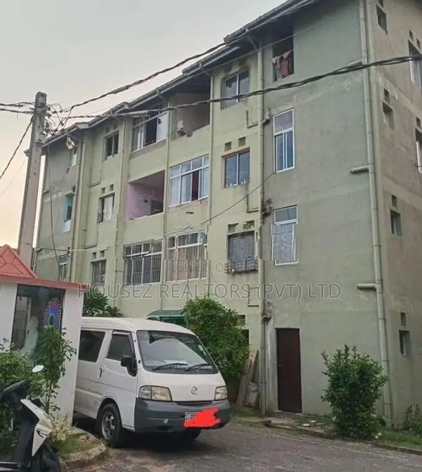 2-Bedroom Apartment for Sale – Hilda Complex, Dehiwala