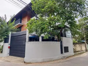 Holiday Bungalow Rooms for Short Term Rent in Thalawathugoda
