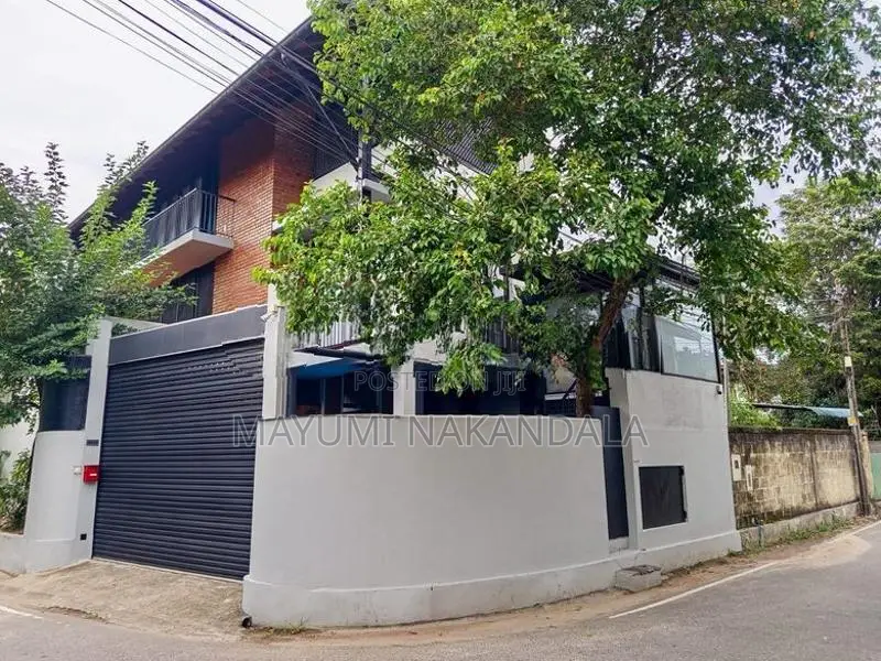 Holiday Bungalow Rooms for Short Term Rent in Thalawathugoda