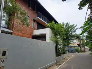 Holiday Bungalow Rooms for Short Term Rent in Thalawathugoda