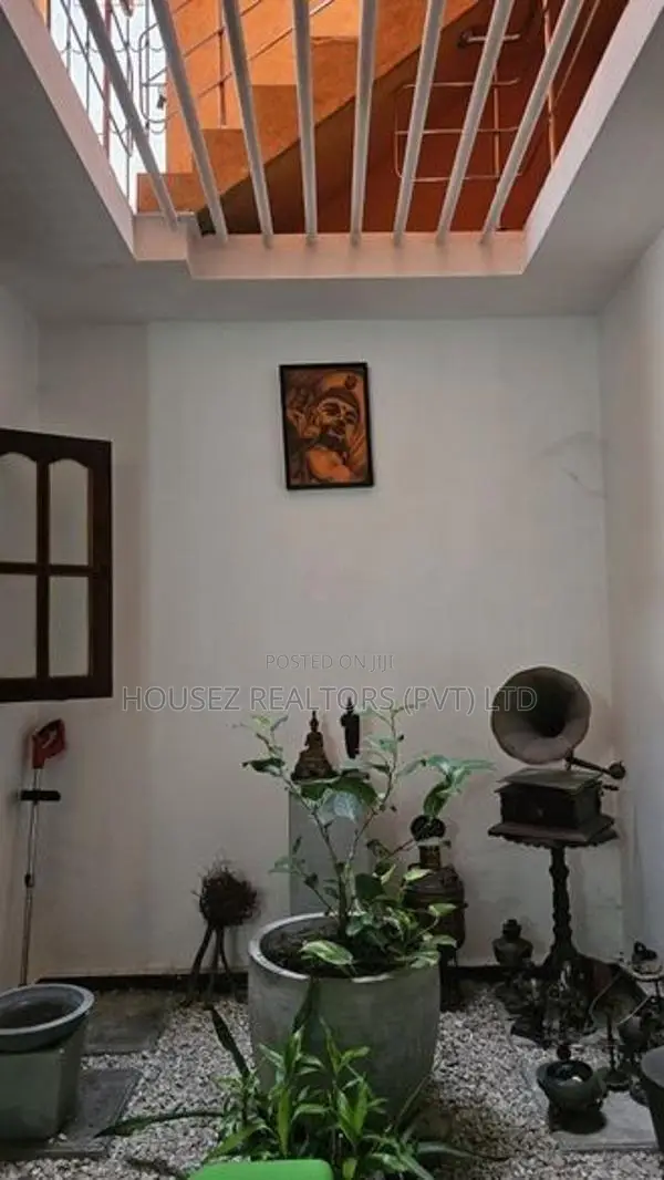 Fully Furnished 4-Bedroom House for Rent – Wijerama Nugegoda