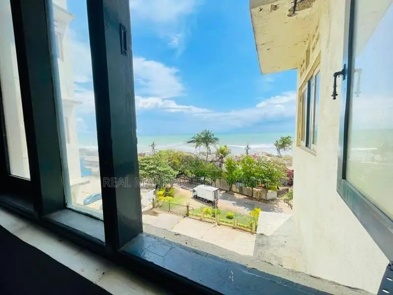 2 Bedroom Semi-Furnished Apartment for Sale in Moratuwa