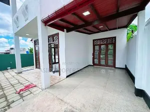 Two Story 4 Bedrooms House for Sale in Homagama Godagama