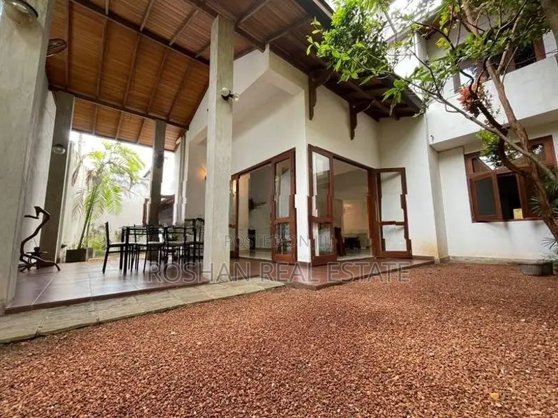 LUXURIOUS HOUSE FOR RENT BEDDEGANA SRI JAYAWARDHANAPURA KOTTE CH3058