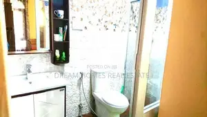 Luxurious 4BR Green Concept House with Rooftop Studio – Battaramulla