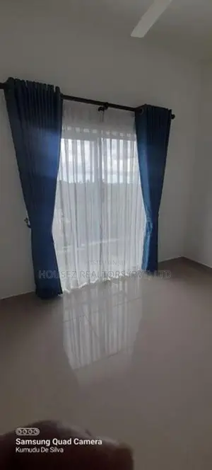 Modern 2-Bedroom Apartment for Sale at Kahathuduwa