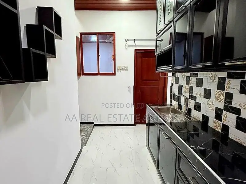 Two Storey House for Sale in Wellampitiya