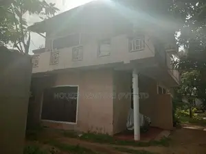 5-Bedroom House for Sale Piliyandala