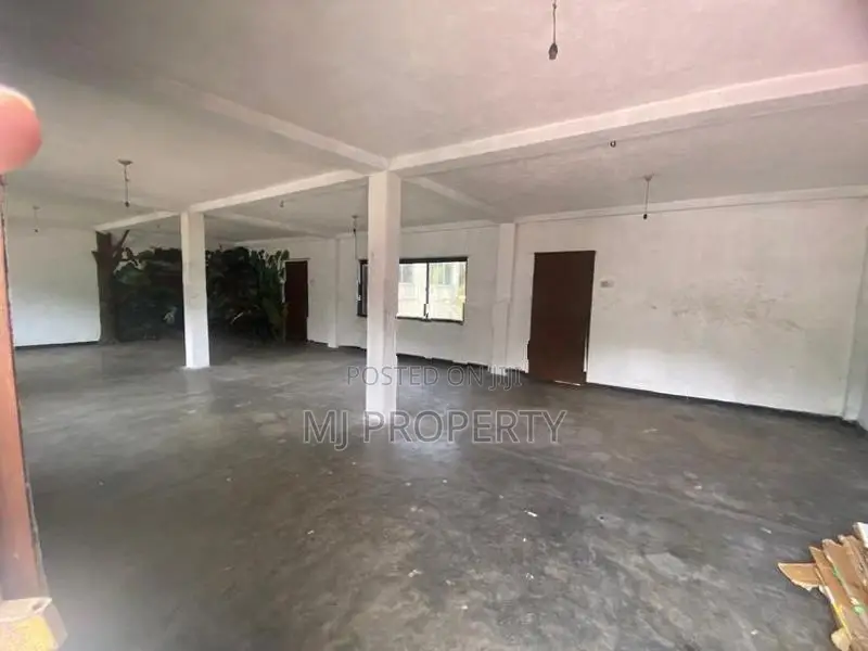 ( GC-1060) Valuable Commercial Shop Space Rent in Meegoda