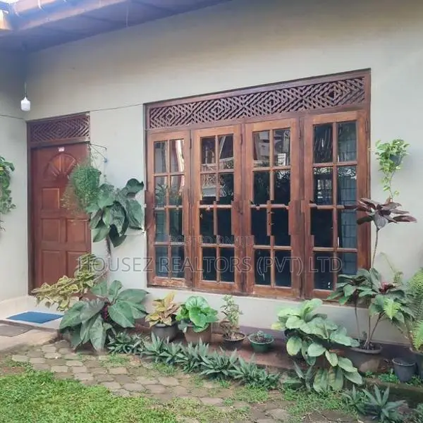 Prime House for Sale – Nawala