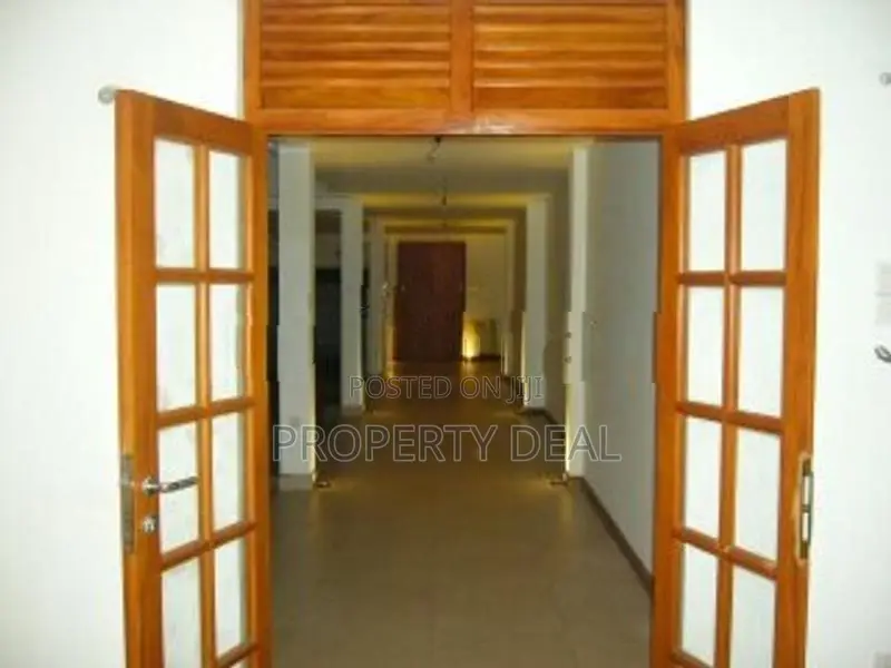 3 Story 6 Bedroom House For Sale in Kohuwala - PDH23