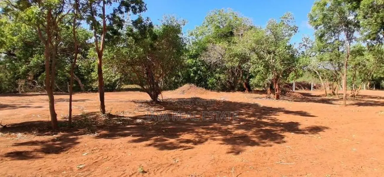 Land For Sale in Rekawa