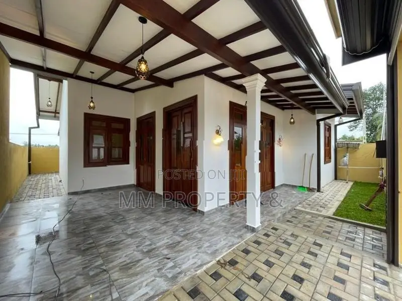Brand New Modern Valuable House Sale in Kiriwaththuduwa, Homagama