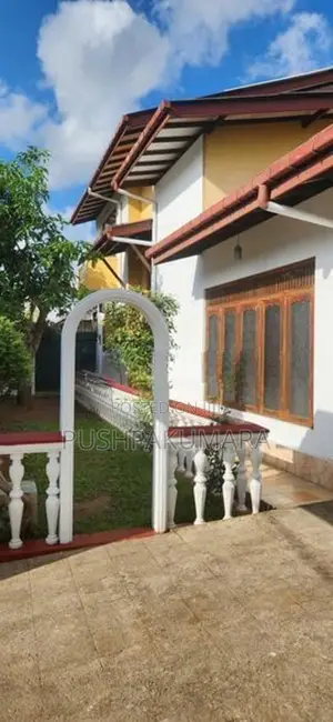 House for Rent in Battaramulla ( FILE NO 5621B)