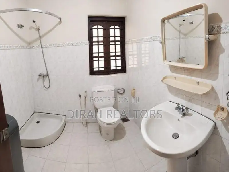 7BR House for Sale | Nugegoda (DS-020)
