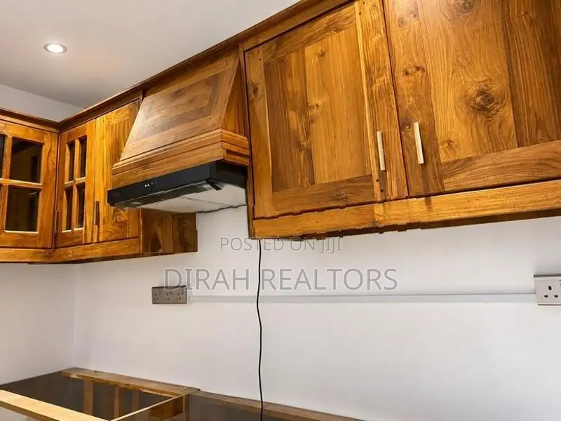 2BR Ground Floor Apartment for Rent | Colombo 05 (ZR-0033)