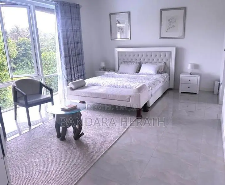 Spacious Home For Long Rent In Talawatugoda- Hokandara