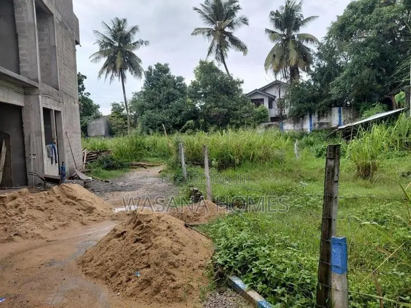 Prestigious Land for Sale Maharagama Town