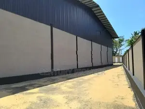 Warehouse for Sale in Bopitiya