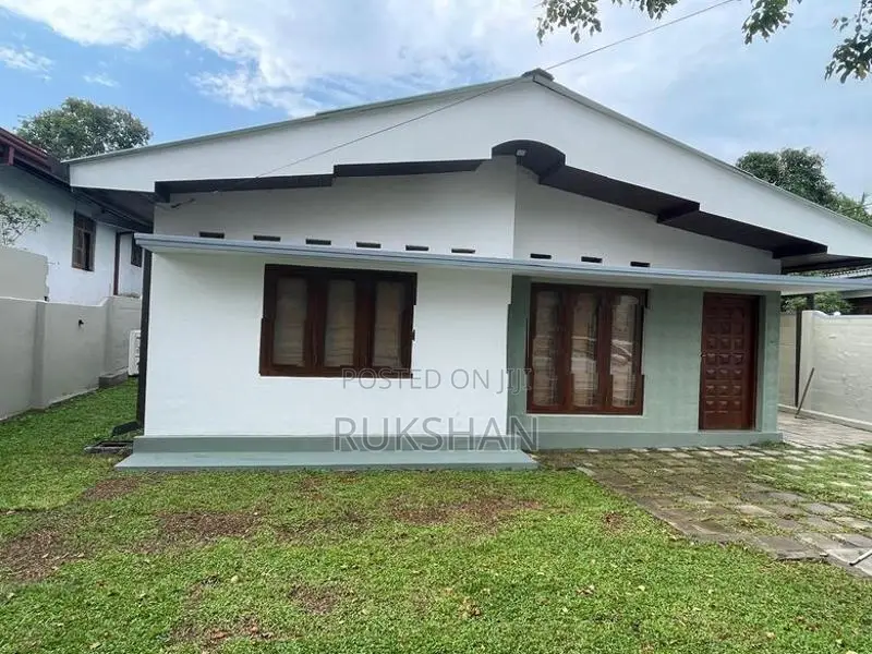 House Sale Thilakerwardena Kiribathgoda