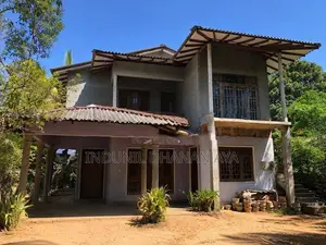 Land with House for Sale Higurakgoda