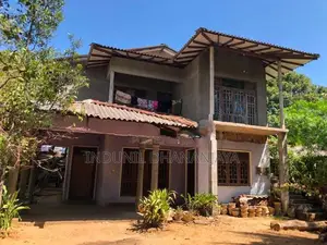 Land with House for Sale Higurakgoda