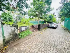 Land for Sale බොරලැස්ගමුව