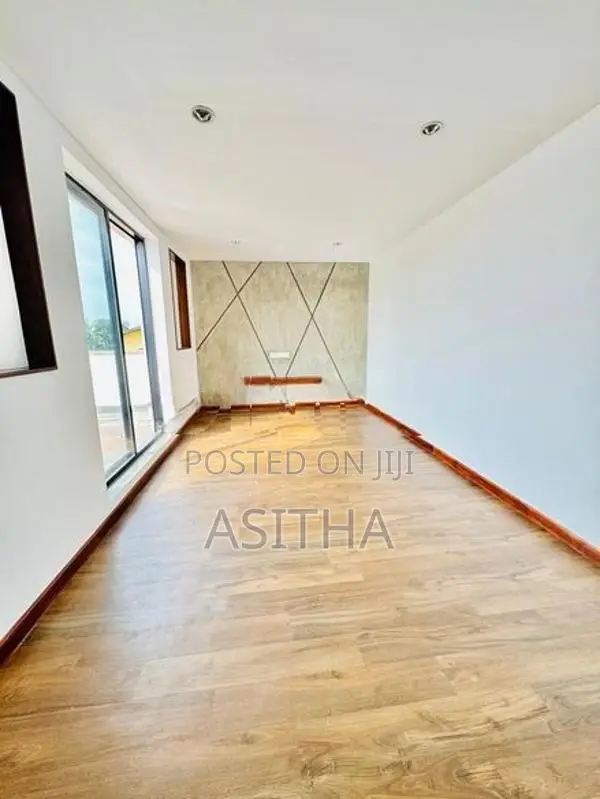 Brand New Beautiful House for Sale Piliyandala