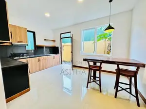 පදින්ච් නොවු අලුත්ම දෙමහල් නිවස පිලියන්දල