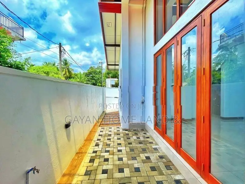 New Architecture Designed Quality Single Storey House in Polgasowita