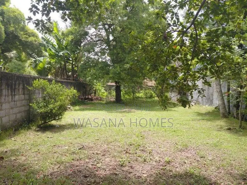 Valuable Land for Sale Delkanda