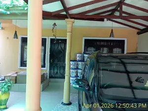 🏡 4-Bedroom House For Sale In Kalapaluwawa, Rajagiriya - PDH390