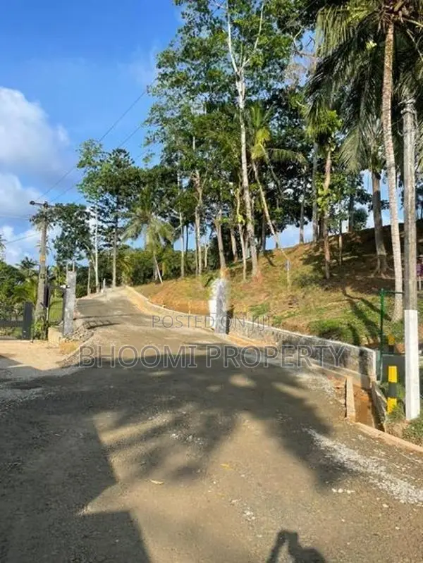 Karapitiya Lands for Sale