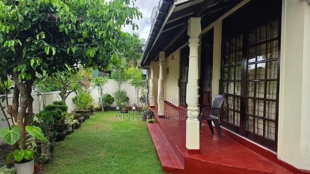House for Rent in Thalahena, Battaramulla