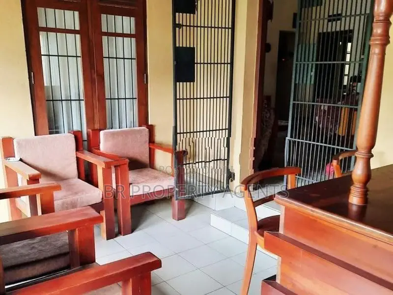 Beautifully Designed Two Storied House For Sale In Mount Lavinia