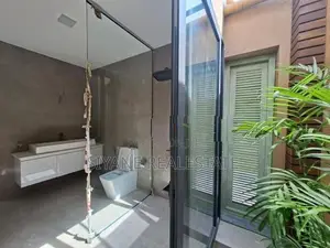 Luxury House for Sale in Battaramulla