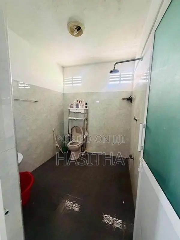 Upstairs House for Rent - Homagama