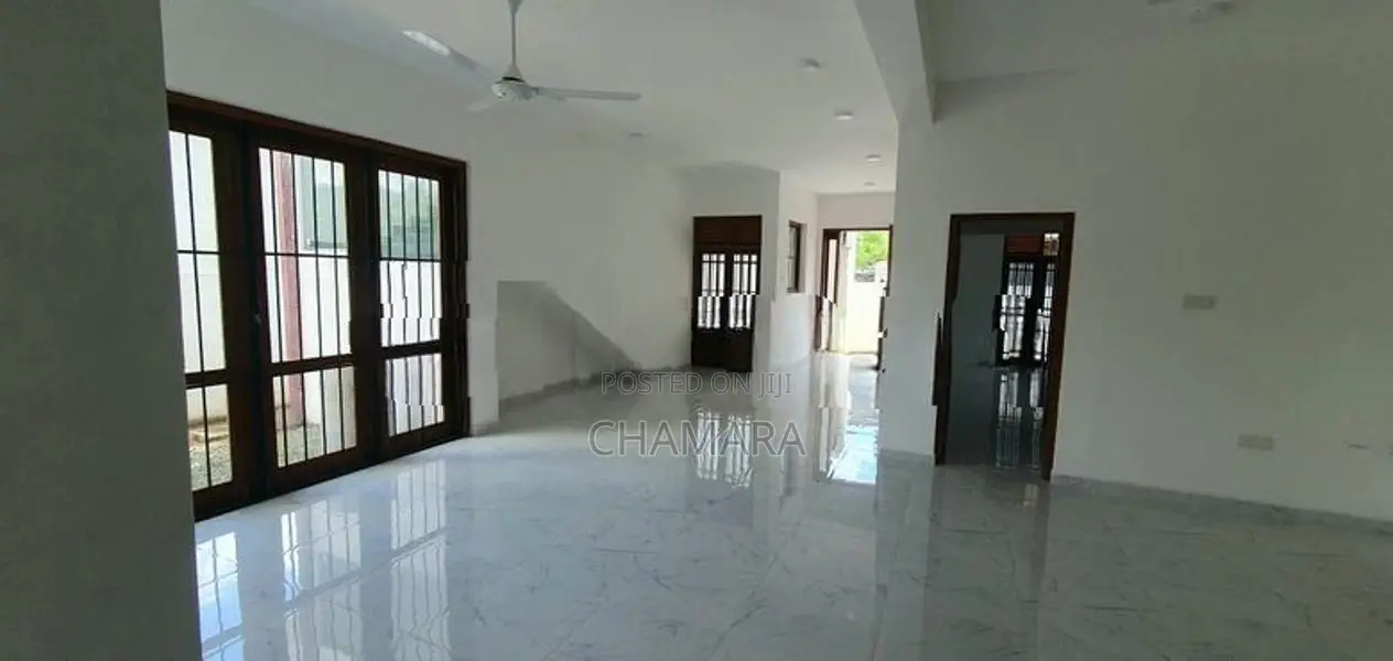 Modern Spacious 2BR Ground Floor Home for Rent Bokundara Piliyandala