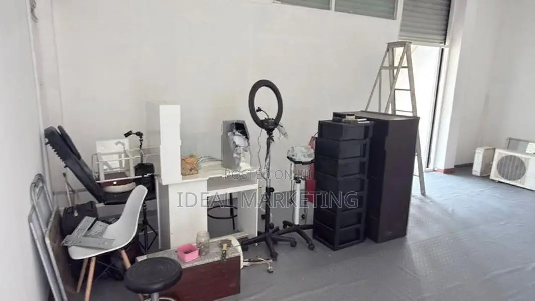 Commercial property For Rent - Boralasgamuwa