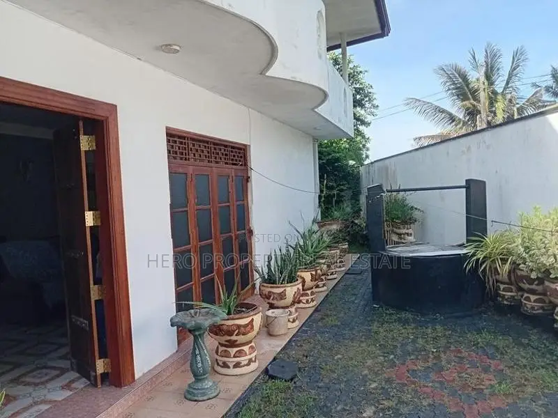 🏷️Bricks Finished 2 Story House For Sale In Piliyandala