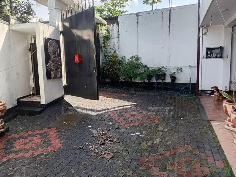 🏷️Bricks Finished 2 Story House For Sale In Piliyandala