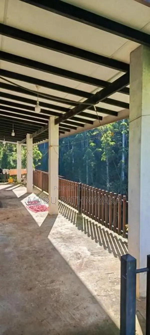 Land/House Sale In Nuwara Eliya