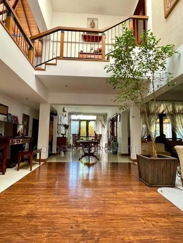 Luxury House For Sale At Kohuwala.