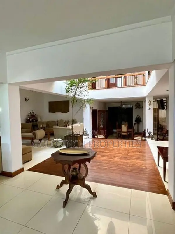 Luxury House For Sale At Kohuwala.