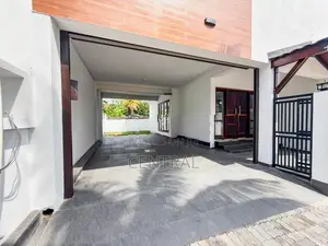 Luxury Modern Designed House for Sale – Mount Lavinia (C7-9492)