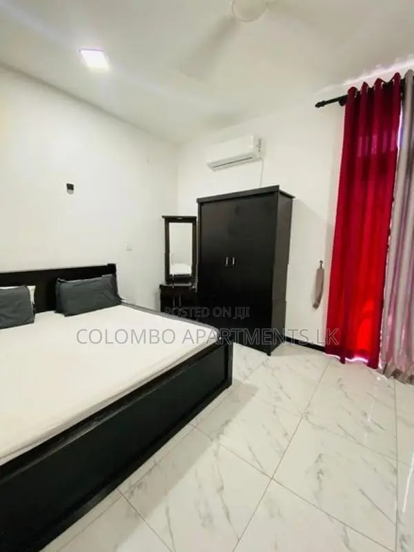 Long-Term Stay: Fully Furnished 2-Bedroom Apartment in Dehiwala – Csm3