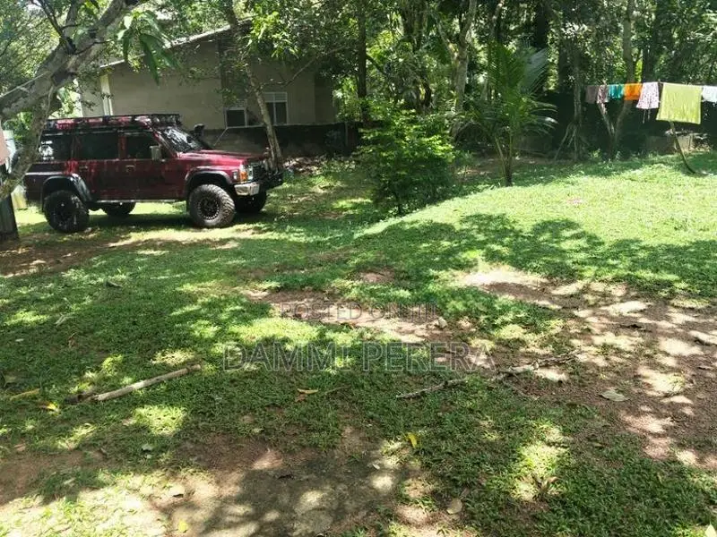 House With Land For Sale Divulapitiya