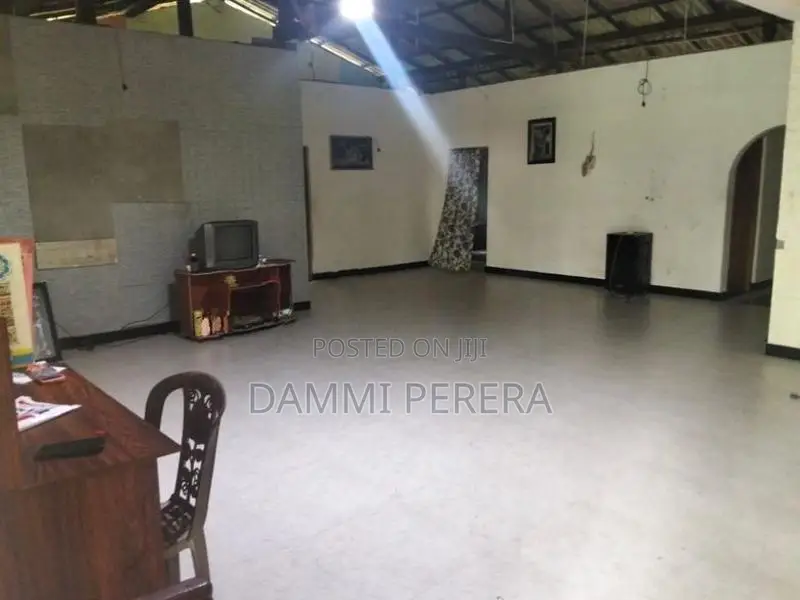 House With Land For Sale Divulapitiya