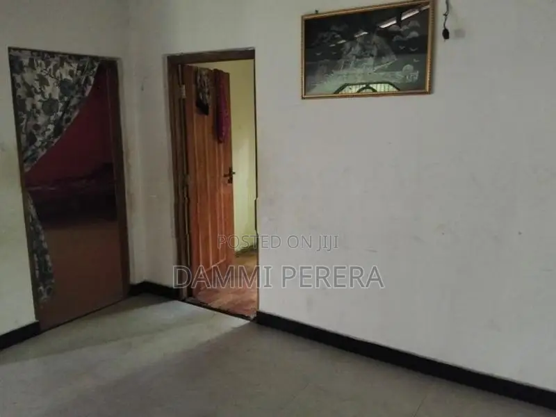 House With Land For Sale Divulapitiya