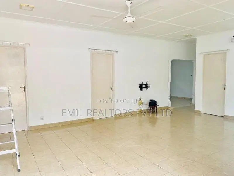 House / Office for Rent in Kottawa (EM018CK)